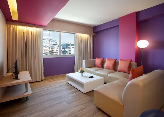 Veronica Hotel